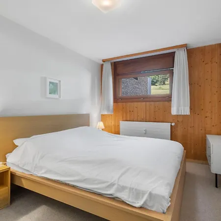 Gemeaux 205 Sur La Place Du Village A Avec Vue Sur Les Alpes