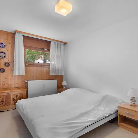 Gemeaux 205 Sur La Place Du Village A Avec Vue Sur Les Alpes Appartement