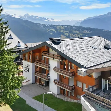 Gemeaux 205 Sur La Place Du Village A Avec Vue Sur Les Alpes *