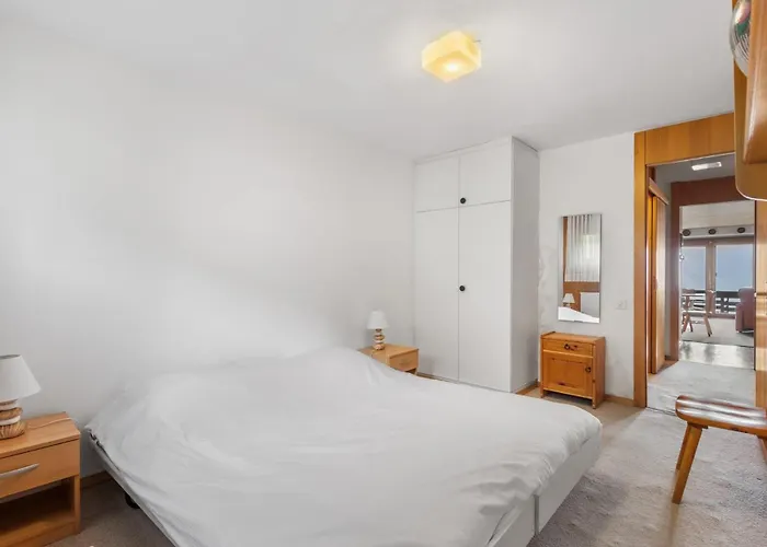 Gemeaux 205 Sur La Place Du Village A Avec Vue Sur Les Alpes Apartman *